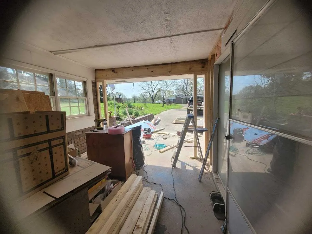 Air movers and dehumidifier for Water Mitigation Services in Stonecrest